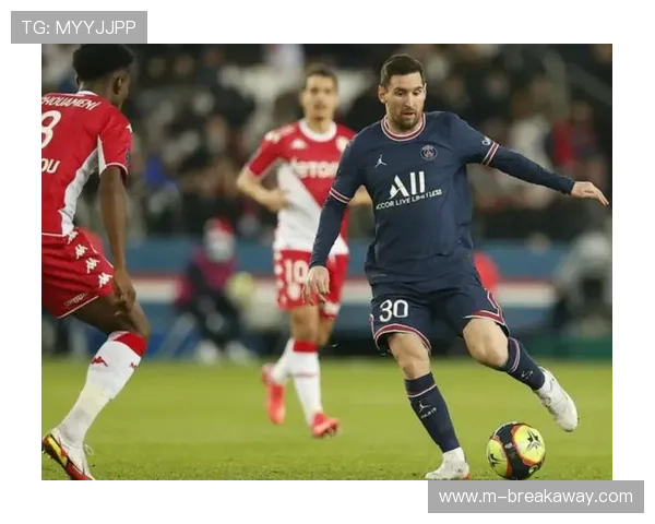 圣马克西曼以自由身重返法甲，与朗斯签约至赛季结束