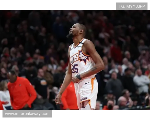 快船95-102不敌火箭：杜兰特26分达成生涯1000场20+里程碑